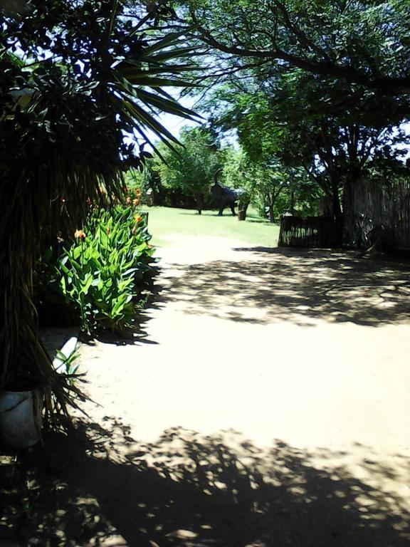 Elephant Lodge Guesthouse Vanderbijlpark Exterior photo